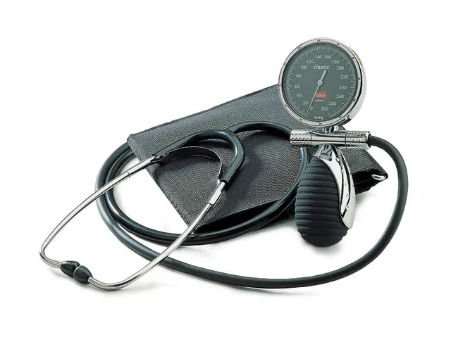 boso-classic-privat-blutdruckmessger-t-analog-mit-stethoskop image 1